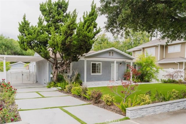 2417 E Dudley Street, Pasadena, CA 91104