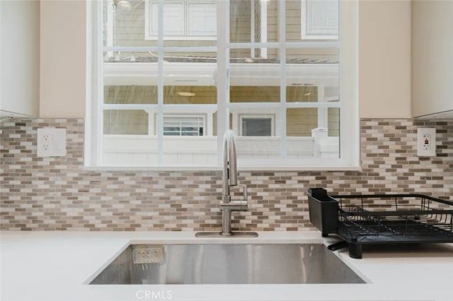 2417 E Dudley Street, Pasadena, CA 91104