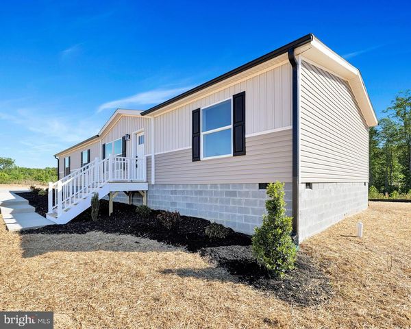 241 MOOREFIELD RD, Mineral, VA 23117