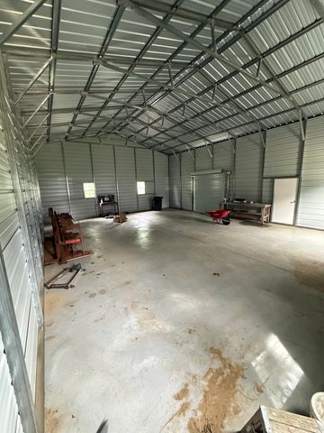 748 Warren Ave, Swansea, MA 02777