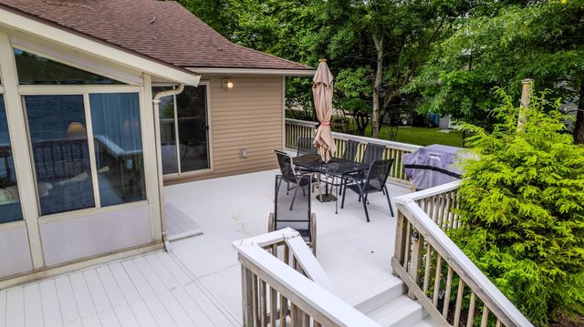 2028 N Haven Drive, Gladwin, MI 48624