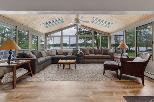 2028 N Haven Drive, Gladwin, MI 48624