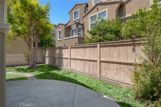 5 Ladypalm, Irvine, CA 92618
