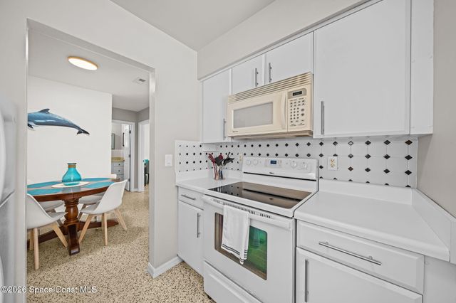 1563 S Atlantic Avenue 13, Cocoa Beach, FL 32931