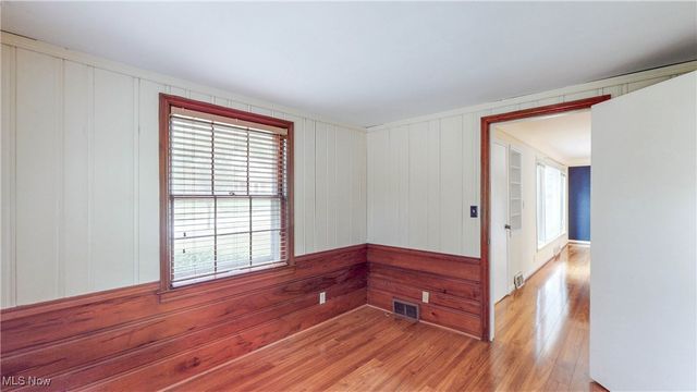 23613 E Baintree Road, Beachwood, OH 44122