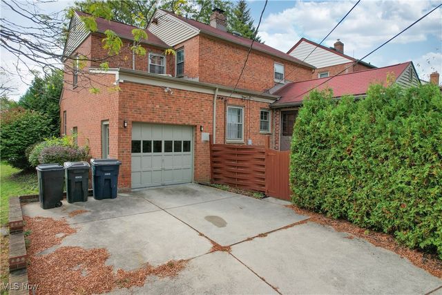 23613 E Baintree Road, Beachwood, OH 44122