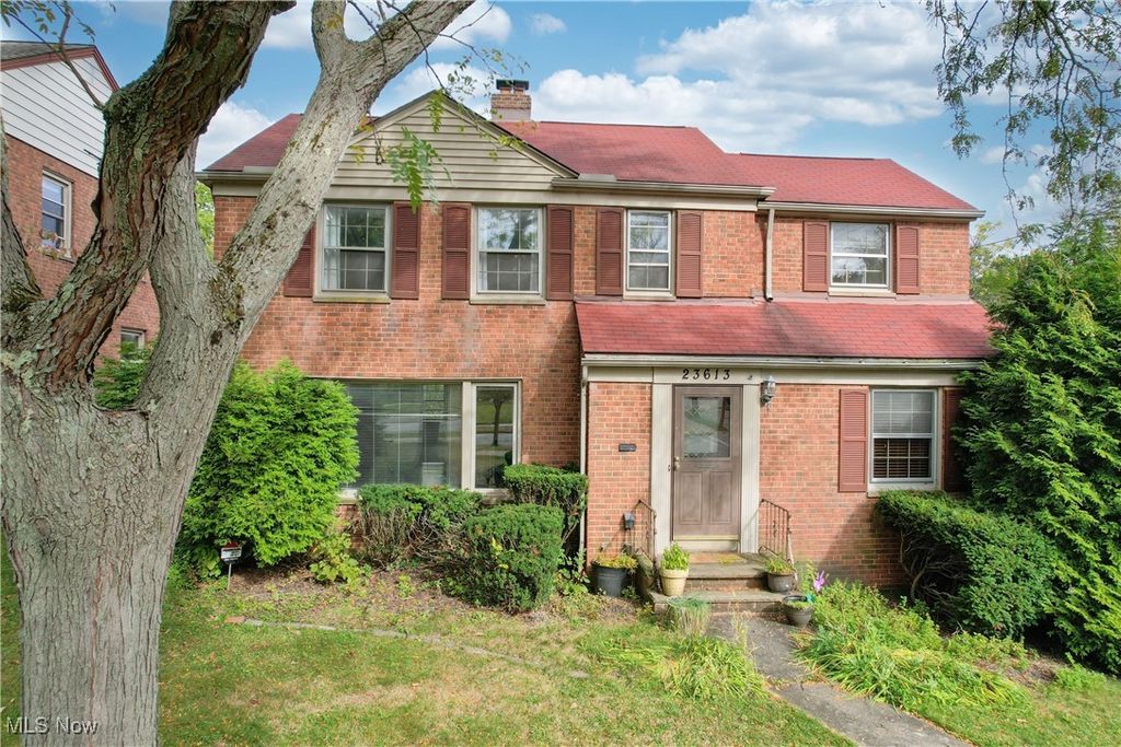 23613 E Baintree Road, Beachwood, OH 44122