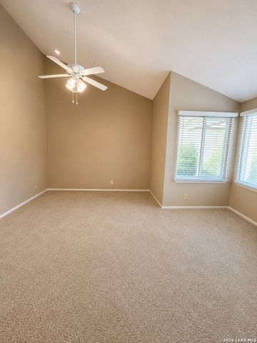 5327 TIMBER GLADE ST, San Antonio, TX 78250