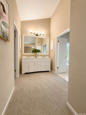 5327 TIMBER GLADE ST, San Antonio, TX 78250