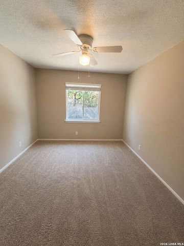 5327 TIMBER GLADE ST, San Antonio, TX 78250