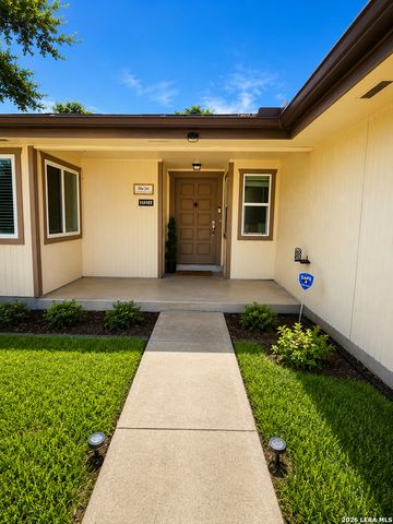 5327 TIMBER GLADE ST, San Antonio, TX 78250