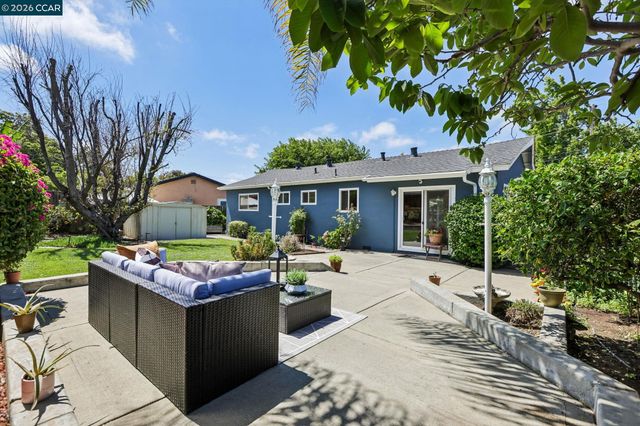 36436 Reina Pl, Newark, CA 94560