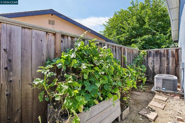 36436 Reina Pl, Newark, CA 94560