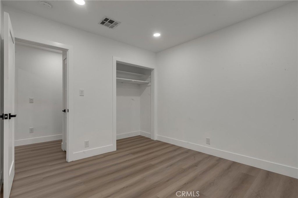 Image 24 of property listing at 1741 N Rose, Burbank, CA 91505