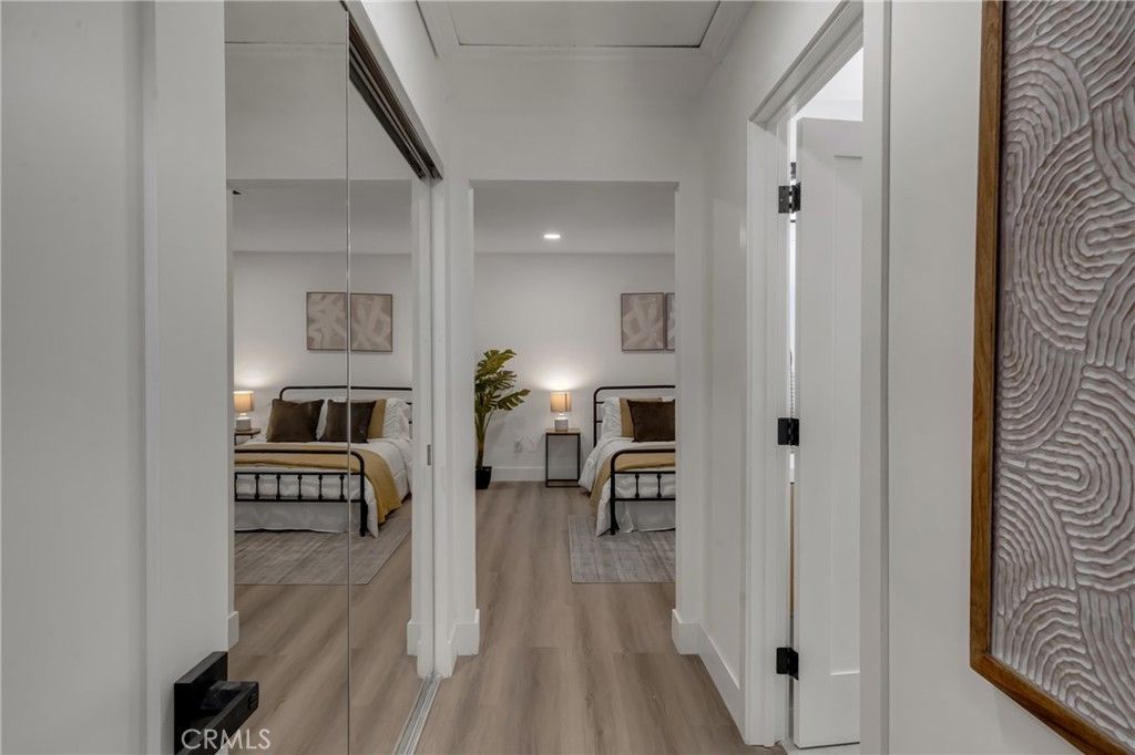 Image 32 of property listing at 1741 N Rose, Burbank, CA 91505