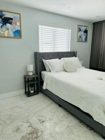 7540 Hope Street, Hollywood, FL 33024