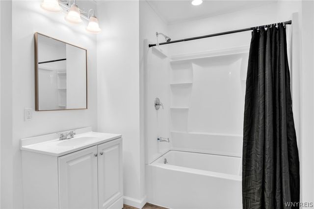 170 Hillcrest Drive, Amherst, NY 14226