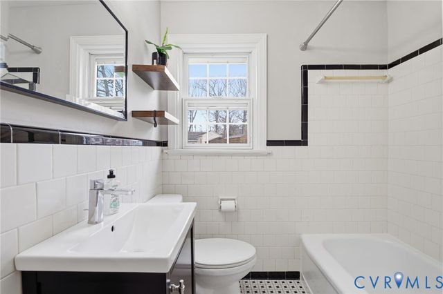 9007 Penguin Rd, Henrico, VA 23229