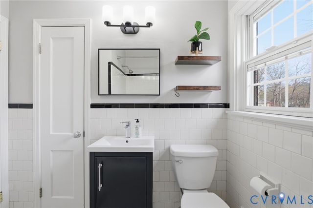 9007 Penguin Rd, Henrico, VA 23229