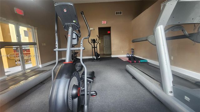 8260 SW 149th Ct 9-205, Miami, FL 33193