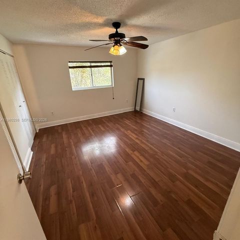 8260 SW 149th Ct 9-205, Miami, FL 33193