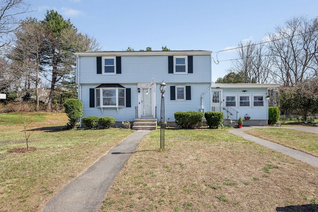 17 Roland Ave, Dracut, MA 01826