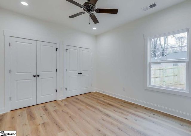 4 Hall Street, Greenville, SC 29607