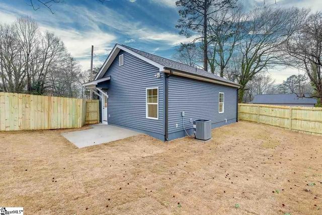 4 Hall Street, Greenville, SC 29607