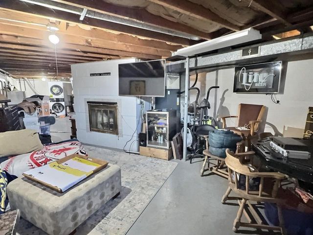 1204 GROVE STREET, Oshkosh, WI 54901