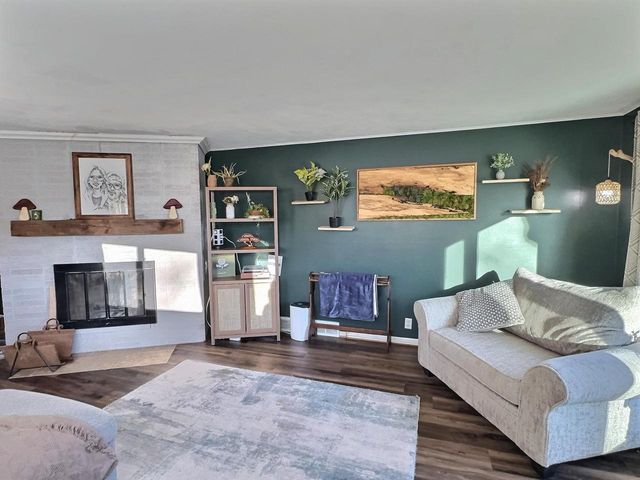 1204 GROVE STREET, Oshkosh, WI 54901