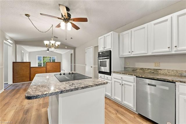 4906 Yarmouth Drive, Greensboro, NC 27407