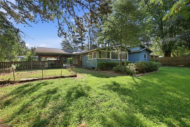4906 Yarmouth Drive, Greensboro, NC 27407