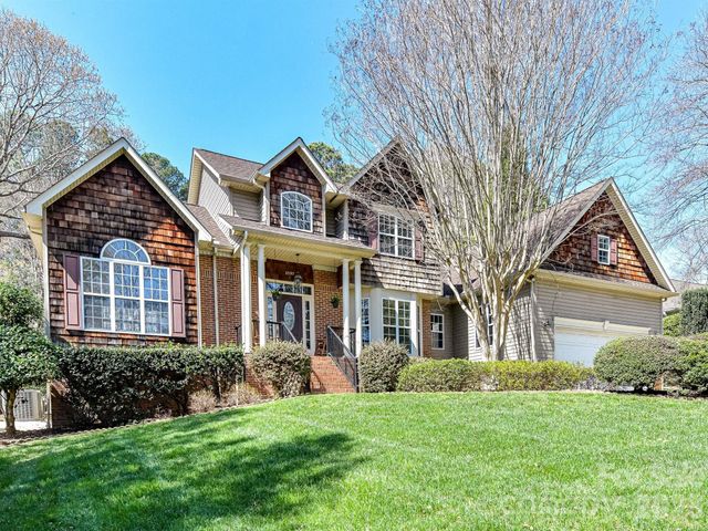 2597 Penngate Drive, Sherrills Ford, NC 28673