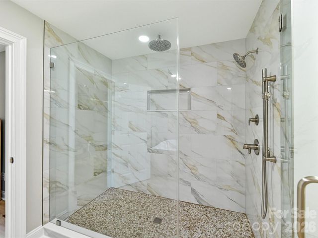 2597 Penngate Drive, Sherrills Ford, NC 28673