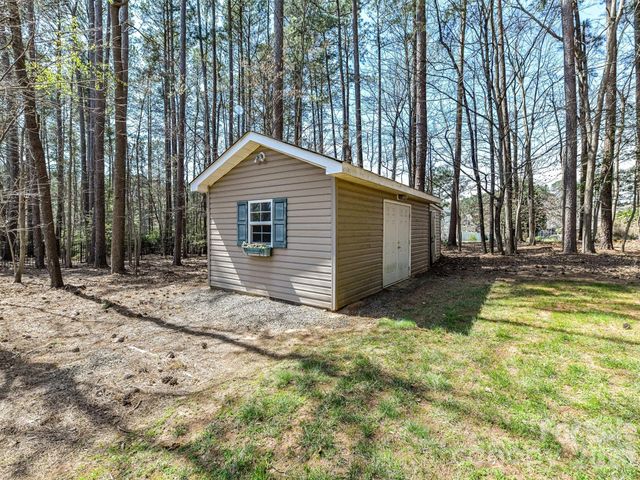 2597 Penngate Drive, Sherrills Ford, NC 28673
