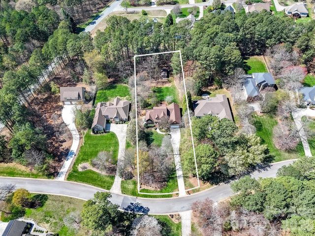 2597 Penngate Drive, Sherrills Ford, NC 28673