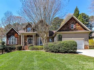 2597 Penngate Drive, Sherrills Ford, NC 28673