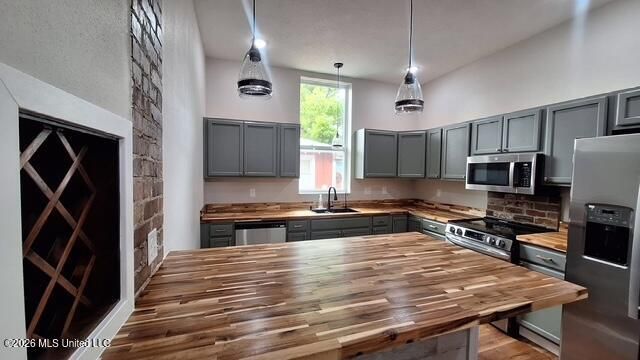 1115 36th Avenue, Gulfport, MS 39501