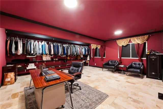 18936 Summerleaf Lane, Riverside, CA 92504