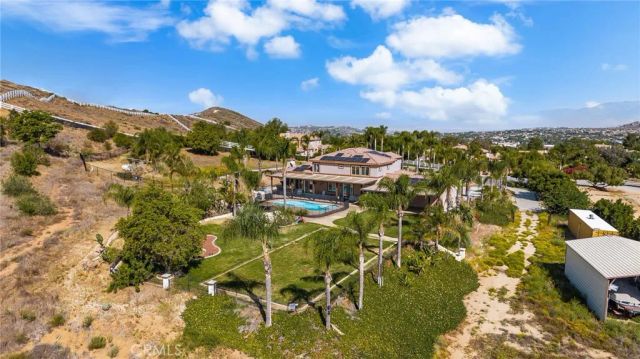 18936 Summerleaf Lane, Riverside, CA 92504