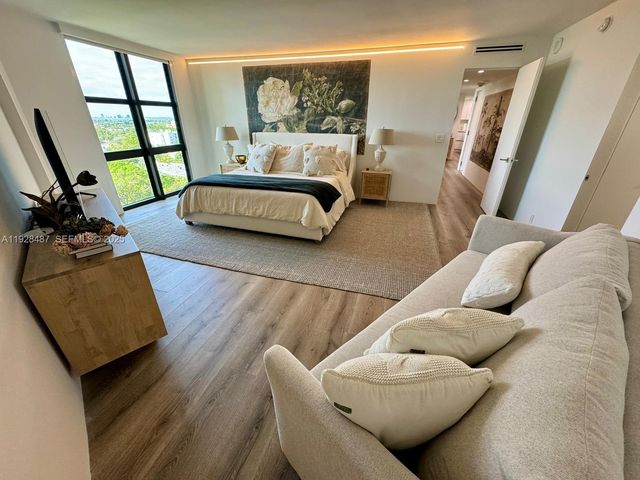 1121 Crandon Blvd E1001, Key Biscayne, FL 33149