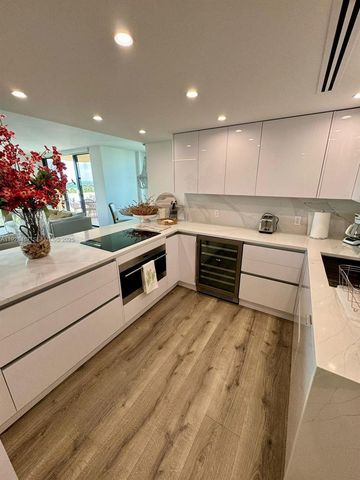 1121 Crandon Blvd E1001, Key Biscayne, FL 33149