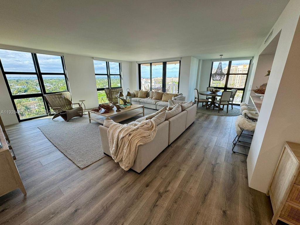 1121 Crandon Blvd E1001, Key Biscayne, FL 33149