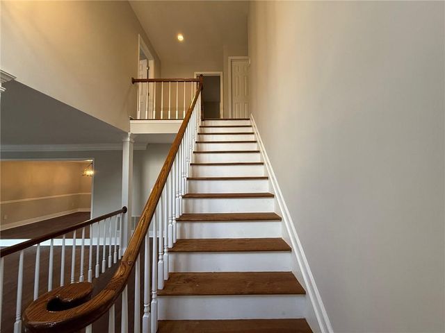 5325 Hillgate Crossing, Alpharetta, GA 30005