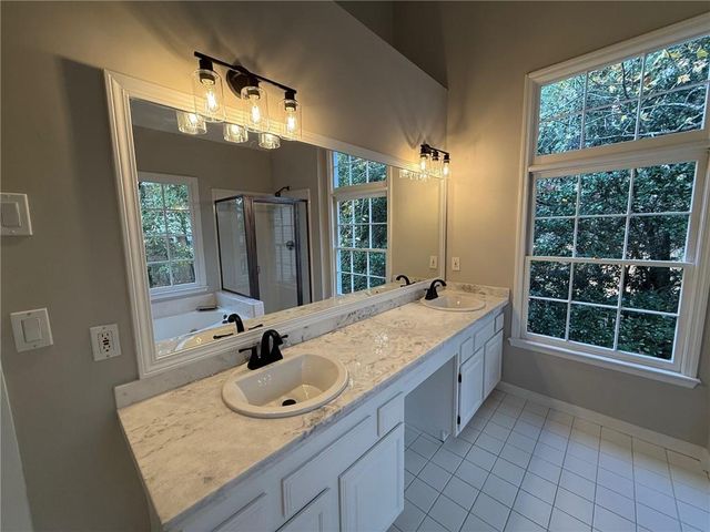 5325 Hillgate Crossing, Alpharetta, GA 30005