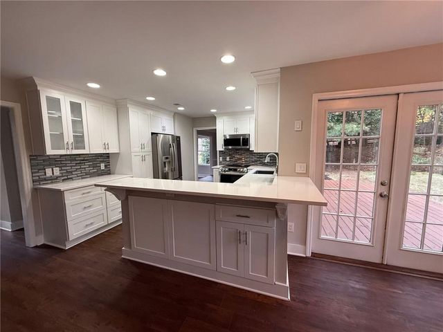 5325 Hillgate Crossing, Alpharetta, GA 30005