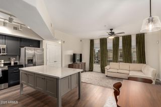 240 W JUNIPER Avenue 1010, Gilbert, AZ 85233