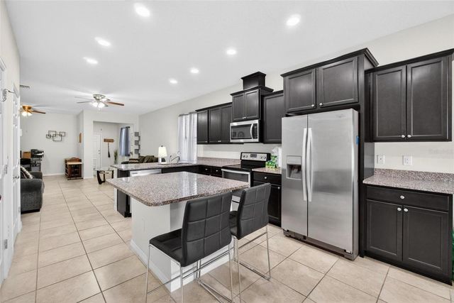 1712 PASSAGE KEY LANE, Ruskin, FL 33570