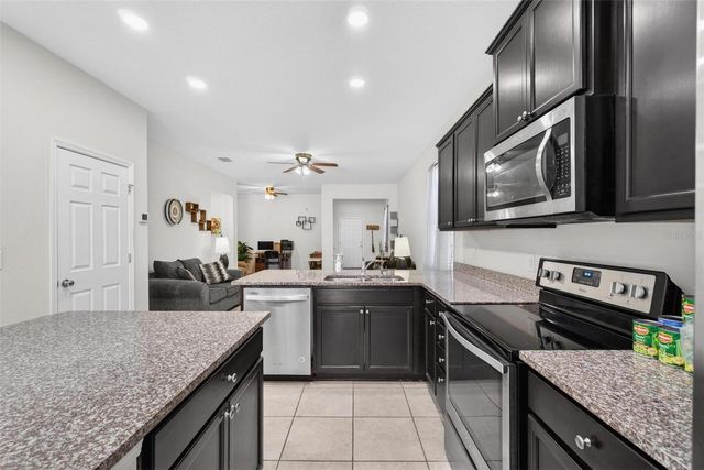 1712 PASSAGE KEY LANE, Ruskin, FL 33570