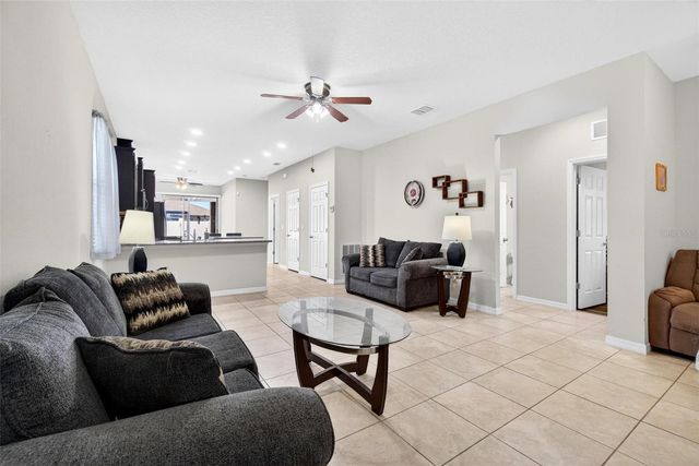 1712 PASSAGE KEY LANE, Ruskin, FL 33570